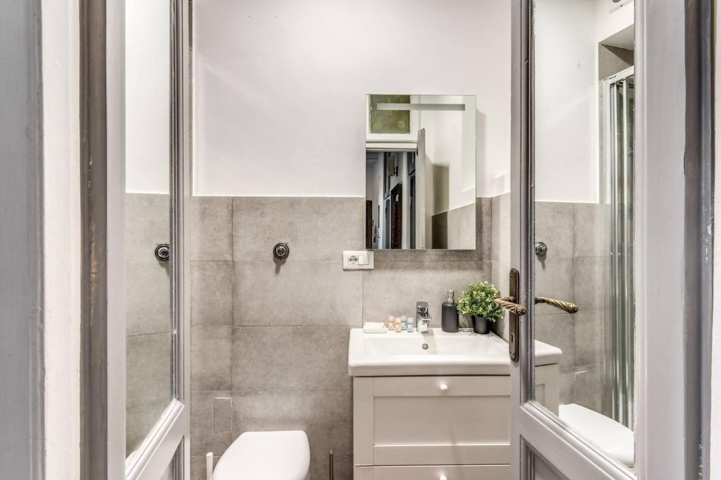 Lovely Renovated Flat By Vatican Roma Exterior foto