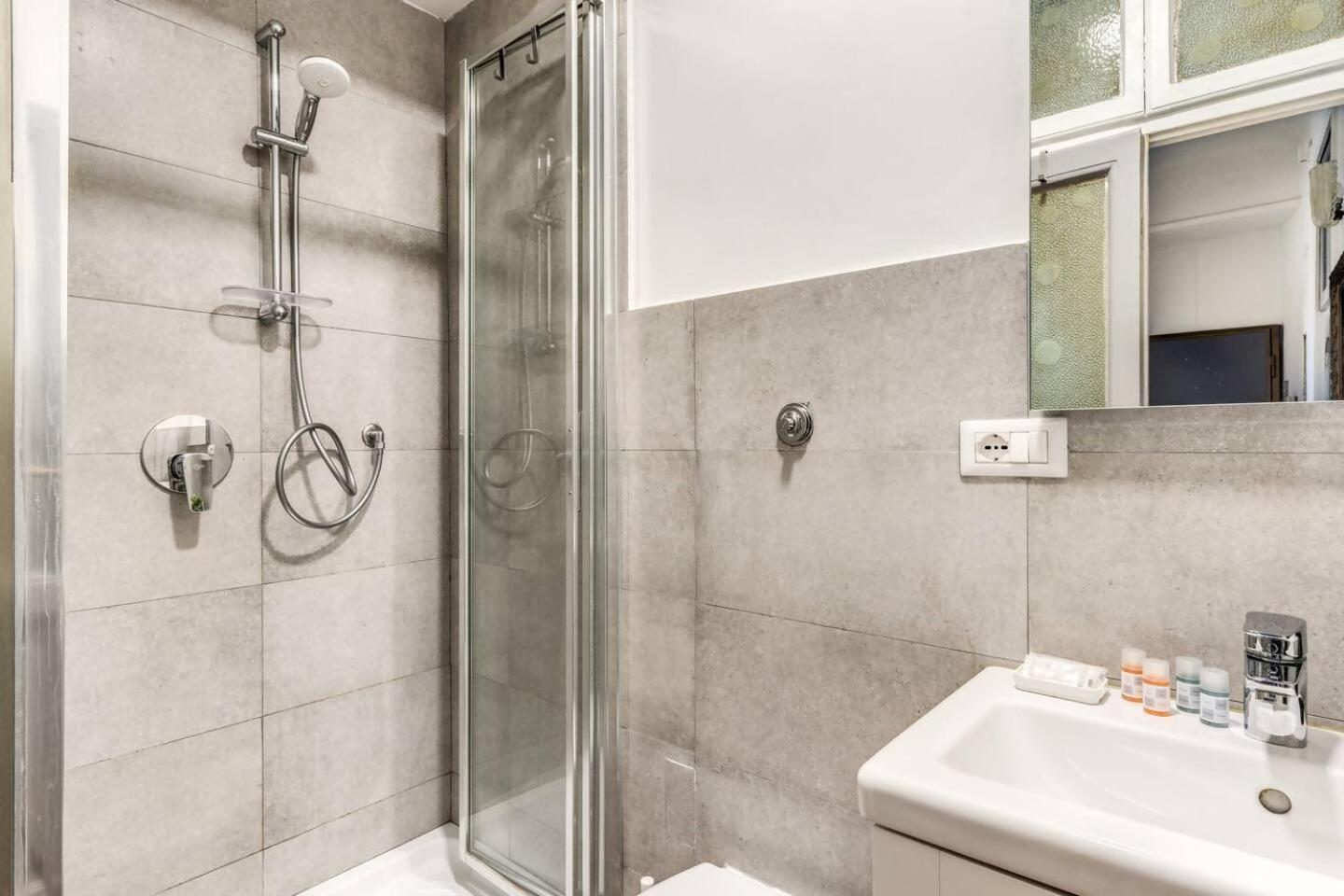 Lovely Renovated Flat By Vatican Roma Exterior foto